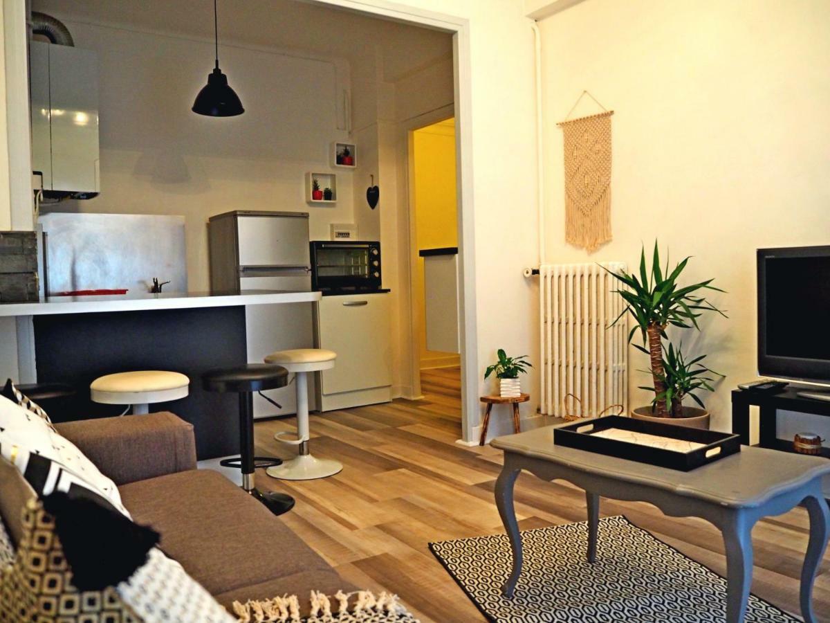 Apartment F3 Quartier Valrose , Proche De La Liberation !! *